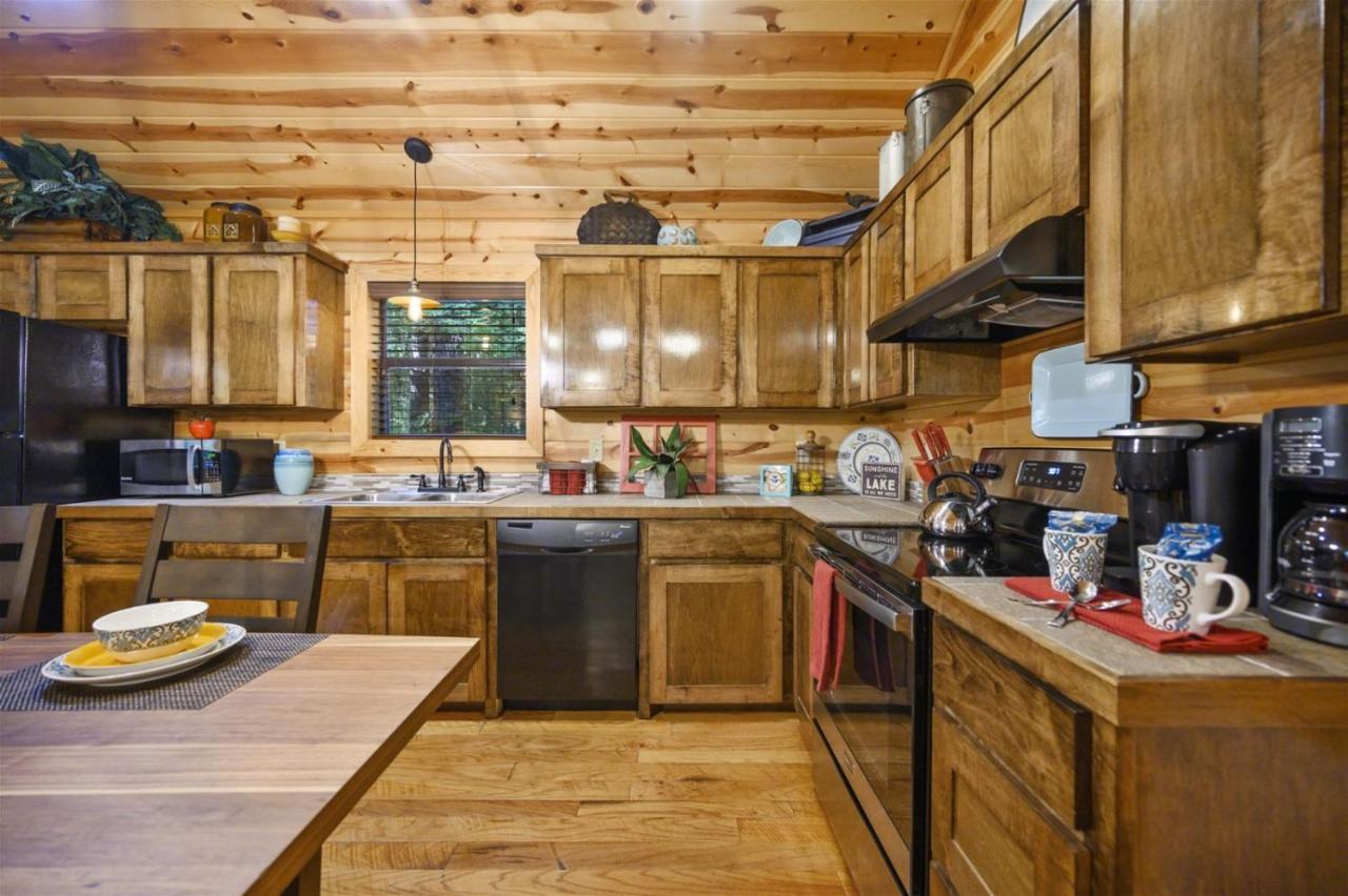 Shear Pleasure Villa Broken Bow Exterior photo